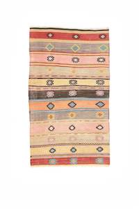 Vintage Kilim Knotted And Patchwork Rugs: Denizli Kilim—Utkan