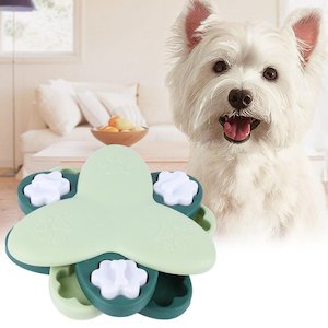 Pets: Pet Dog Cat Tornado Treat Dispenser