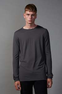 Mens Tops: CLASSIC T IN STORM, W23