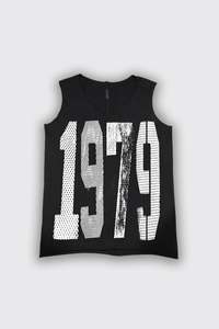 1979 TANK IN BLACK/WHITE, SS26