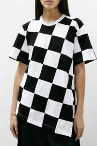Gifts For Women: CHECKERED T-SHIRT IN BLK/WHT, SS25