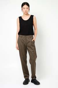 Womens Trousers: NARROW IN FLAXSEED, SS26