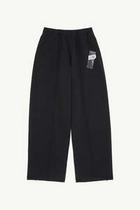TAPED LOGO LOUNGE PANTS IN BLACK, SS25