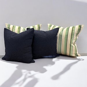ZANDERS 020 | Cushion Story