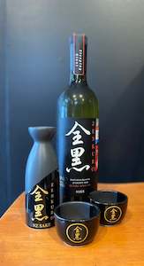Sake: Sake and Traditional Drinking Vessel Gift Pack
