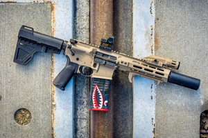 Products: Thrive HD 1x 3 MOA Red Dot Reflex Sight High Mount