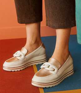 Vyrons Xf White Pl Rose Gold Leather Sneakers by Ziera at Ziera NZ