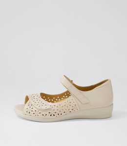 Products: Daffodil W Almond Leather Sandals by Ziera