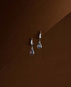 Ophelia Hoops - 925 Sterling Silver, Garnet