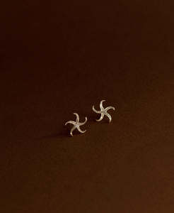Earrings: Starfish Studs - 22k Gold Vermeil