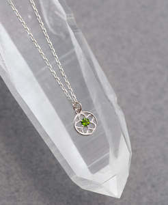 Manuka Necklace - 925 Sterling Silver, Chrome Diopside