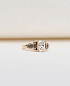 Fides Engagement Ring - 18k Yellow Gold, Oval Brilliant Cut Lab Grown Diamond 1.50 carat