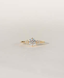Mon Cheri Engagement Ring - 18k Yellow Gold, Round Brilliant Cut Diamond 0.70 carat