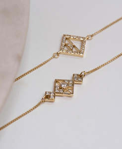 Bespoke Gallery: Bespoke 139 - 18k Yellow Gold, Diamond