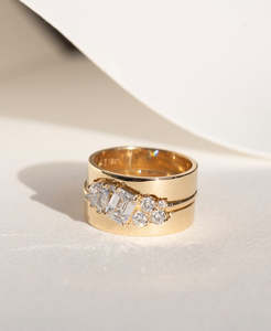 Bespoke Gallery: Bespoke 245 - 18k Yellow Gold, Diamond