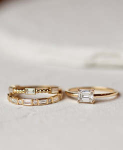 Bespoke Gallery: Bespoke 195 - 18k Yellow Gold, Diamond