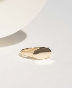 Signet Rings: Arden Signet - 9k Yellow Gold
