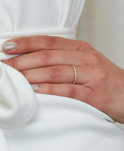 Platinum: Together Band 1mm - Platinum, Diamond