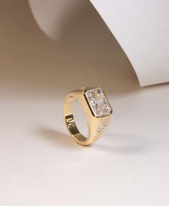 All: Bespoke 259 - 18k Yellow Gold, Diamond