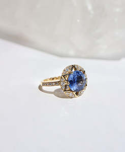 All: Bespoke 251 - 18k Yellow Gold, Blue Sapphire