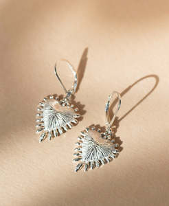 5th Anniversary: Heart Rays Earrings - 925 Sterling Silver