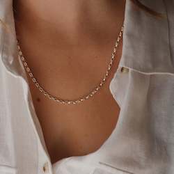 Necklaces: Oval Belcher Chain