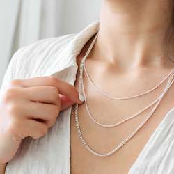 Necklaces: Traditional Curb Chain