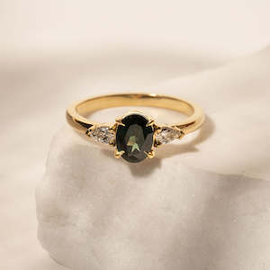 Ready To Wear: Dahlia 1.05ct Oval Green Sapphire
