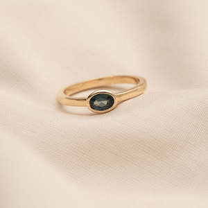 Ready To Wear: East-West 0.56ct Oval Blue Sapphire