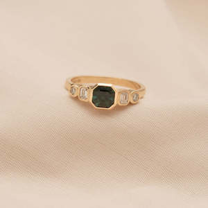 Posy 0.86ct Asscher-cut Teal Sapphire
