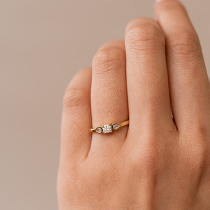 Dahlia Round Ring