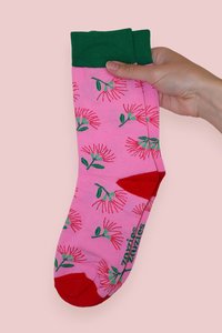 Products: Socks Pohutukawa Cotton Socks - Zoozies