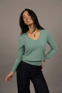 Tops: Humidity HANNA JUMPER | SEAFOAM