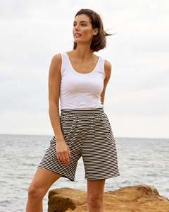 Shorts: Betty Basics Harvard Short | Cream & Black Stripe
