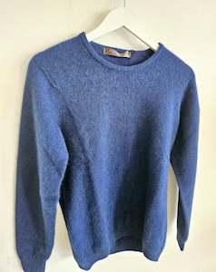 Jumpers Cardis: Noble Wilde Plain Crew | Regatta Blue