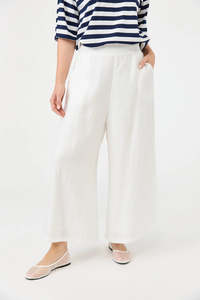 Eb & Ive Studio crop Pant | Salt