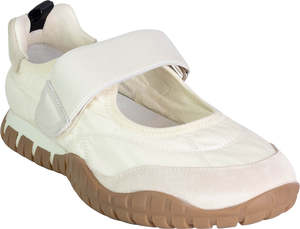 Shoes: Hinako Aspen Ecru